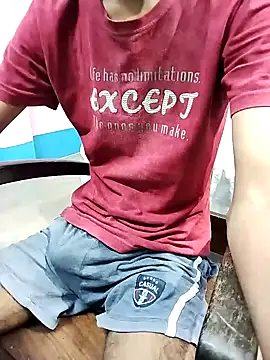 Snapshot of Afgref5335 chatting on 10.04.25 Afgref5335 online show from 10.04.25