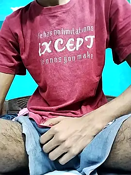 Snapshot of Afgref5335 chatting on 10.05.25 Afgref5335 online show from 10.05.25