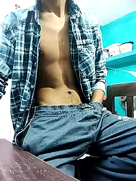 Snapshot of Afgref5335 chatting on 11.13.25 Afgref5335 online show from 11.13.25