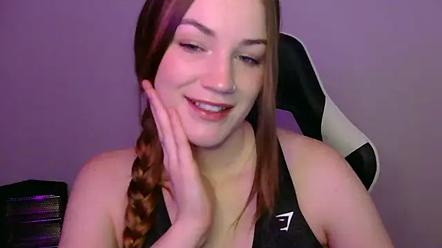 Snapshot of KLEOKILLS chatting on 10.07.25 KLEOKILLS online show from 10.07.25