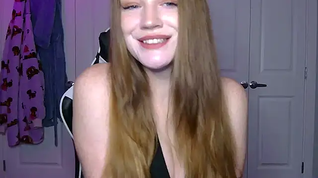 Snapshot of KLEOKILLS chatting on 11.20.25 KLEOKILLS online show from 11.20.25