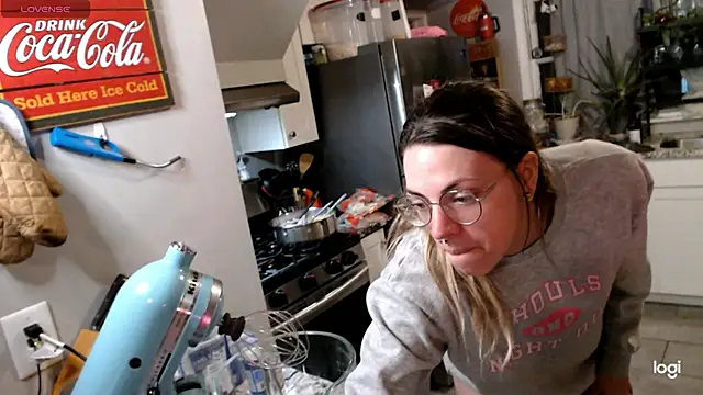 KSwonderland6 online show from 02.21.26