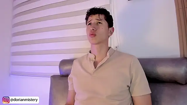 Dorianmistery2322  online show from 04.01.26