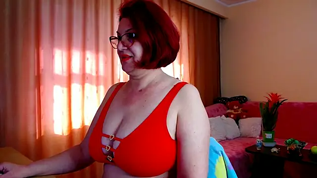 EdithCharm online show from 04.01.26