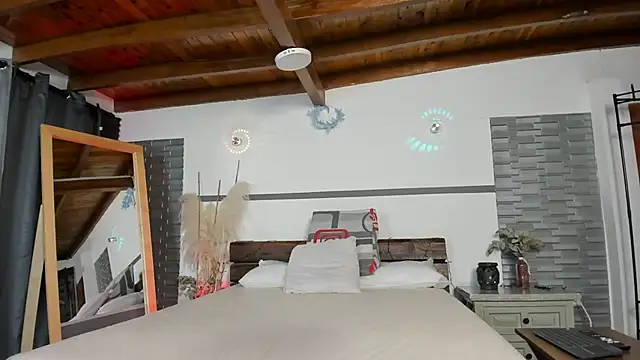 Kimberly lozano online show from 01.30.25