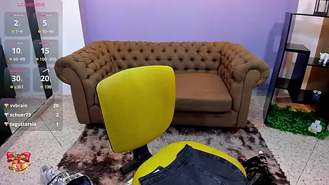 Snapshot of miacarperr1 chatting on 12.19.24 miacarperr1 online show from 12.19.24