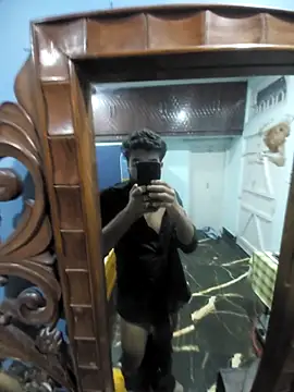 Snapshot of Dexiboy chatting on 11.11.25 Dexiboy online show from 11.11.25