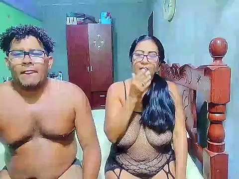 Snapshot of rosi_pamela chatting on 03.09.25 rosi pamela online show from 03.09.25