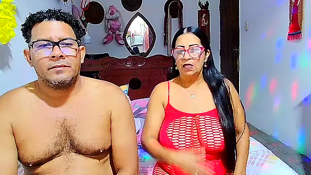 Snapshot of rosi_pamela chatting on 12.05.25 rosi pamela online show from 12.05.25