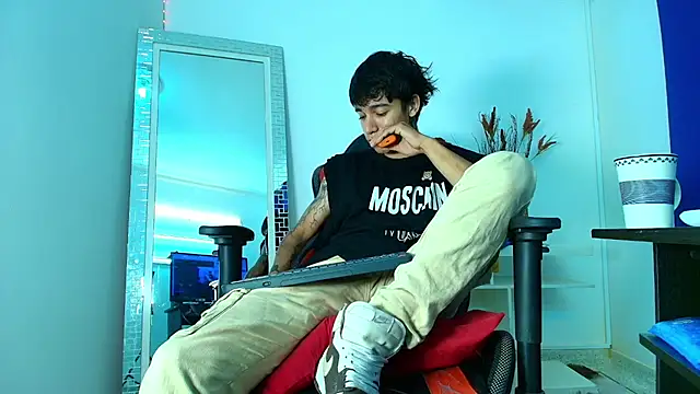 Zacktk7 online show from 02.10.25