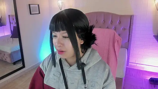 Namiko Park online show from 01.11.25