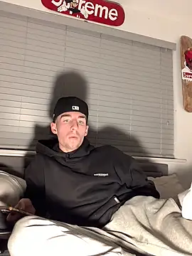 Snapshot of MikesWood21 chatting on 01.20.25 MikesWood21 online show from 01.20.25