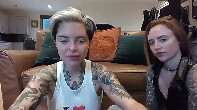 Alexandersonxo online show from 11.18.25