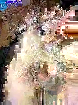 Snapshot of JulesG18 chatting on 02.14.26 JulesG18 online show from 02.14.26