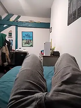 Snapshot of JulesG18 chatting on 02.26.26 JulesG18 online show from 02.26.26