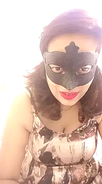 Snapshot of Inaya_Mishra chatting on 01.14.25 Inaya Mishra online show from 01.14.25