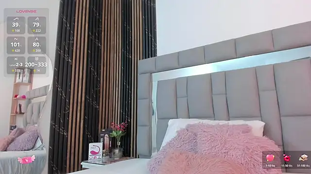 vivianne scott online show from 11.10.25