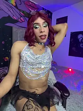 Snapshot of Diana_2003 chatting on 12.19.25 Diana 2003 online show from 12.19.25