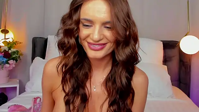 CarlaWhite online show from 03.04.25