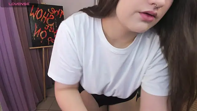 Snapshot of Aria_Blisss chatting on 02.12.25 Aria Blisss online show from 02.12.25