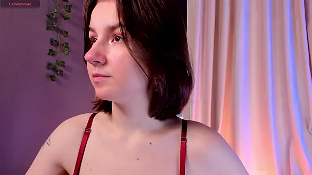 Snapshot of mind_game chatting on 01.19.25 mind game online show from 01.19.25