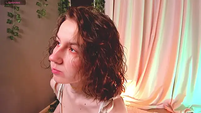 Snapshot of mind_game chatting on 03.14.25 mind game online show from 03.14.25