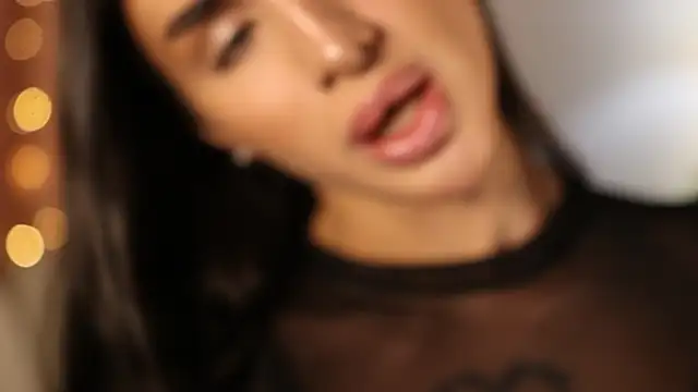 Snapshot of Kim_Oberlin_ chatting on 01.29.25 Kim Oberlin online show from 01.29.25