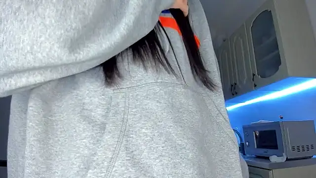 Snapshot of Kim_Oberlin_ chatting on 02.03.26 Kim Oberlin online show from 02.03.26