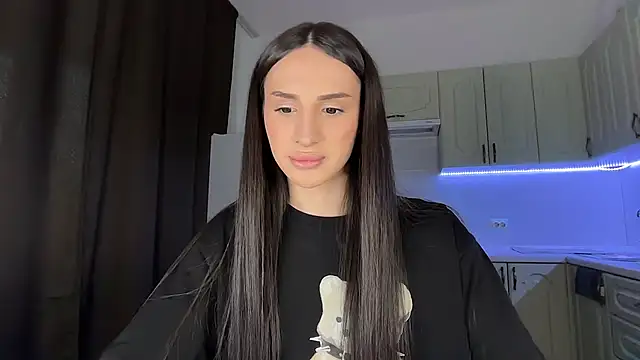 Snapshot of Kim_Oberlin_ chatting on 02.28.26 Kim Oberlin online show from 02.28.26