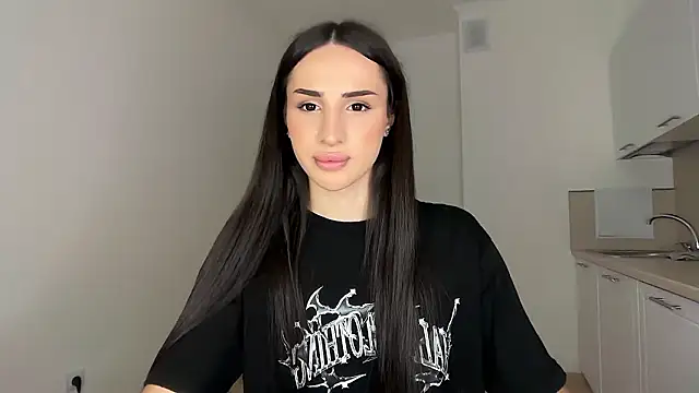 Kim Oberlin  online show from 03.26.26