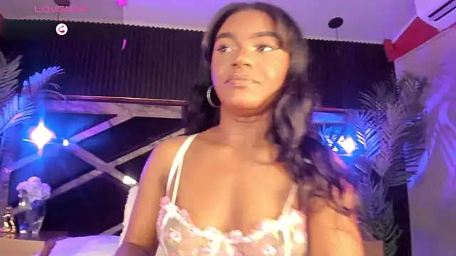 SophiaSmiiths  online show from 02.28.25