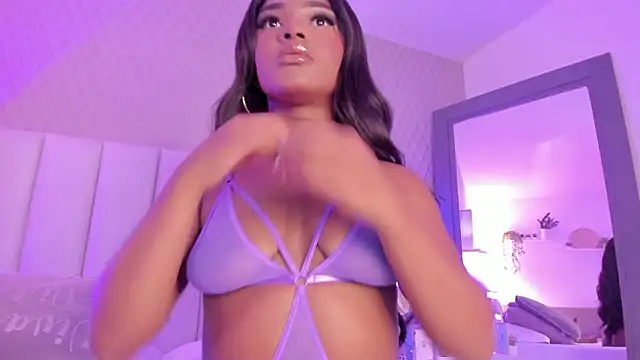 SophiaSmiiths  online show from 02.11.26