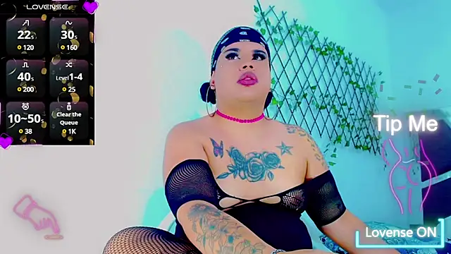 Snapshot of nauthyvalentina chatting on 03.16.25 nauthyvalentina online show from 03.16.25