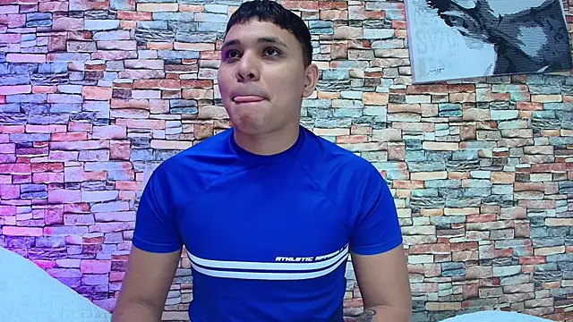 Snapshot of couple_lovelyds chatting on 01.31.26 couple lovelyds online show from 01.31.26