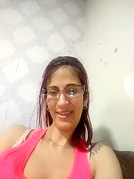 Snapshot of catt_evans1 chatting on 12.22.24 catt evans1 online show from 12.22.24