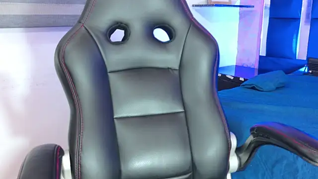 Snapshot of Sofia_martiin chatting on 09.23.25 Sofia martiin online show from 09.23.25