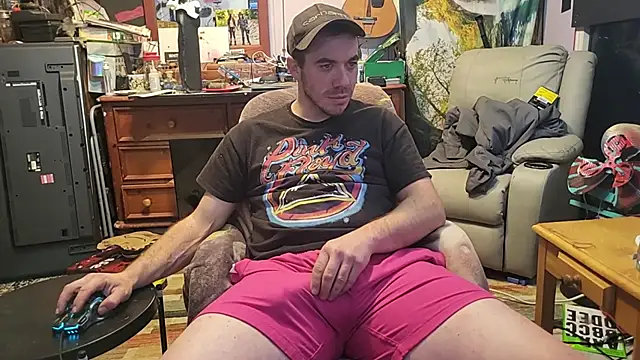 Snapshot of ScubaStevex chatting on 01.10.26 ScubaStevex online show from 01.10.26