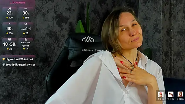 Lillian White online show from 05.15.26