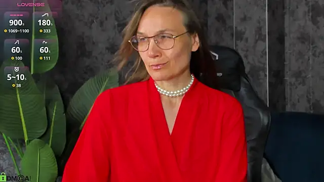 Lillian White online show from 06.22.26