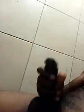 Snapshot of Lexwelll chatting on 02.11.25 Lexwelll online show from 02.11.25