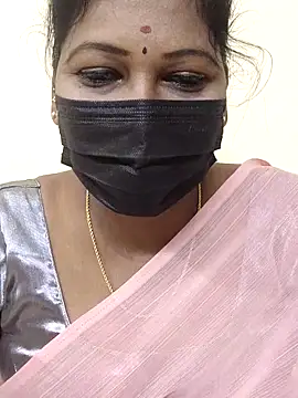 Snapshot of kathrina_96 chatting on 10.26.25 kathrina 96 online show from 10.26.25