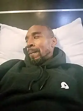 ElJudah7 online show from 11.17.25