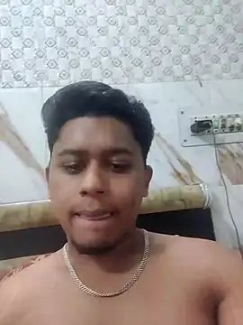 Snapshot of sailord chatting on 02.10.25 sailord online show from 02.10.25