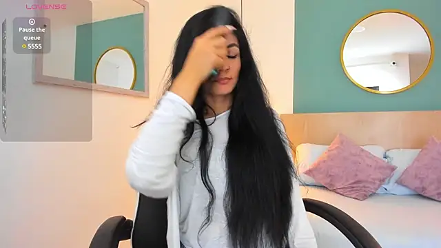 Snapshot of elissa_iris chatting on 03.04.25 elissa iris online show from 03.04.25