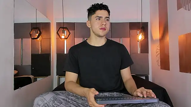 LiamNovak online show from 02.15.26