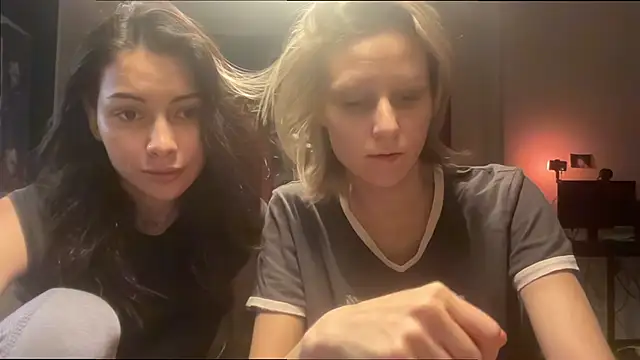 KatiKate online show from 11.19.25