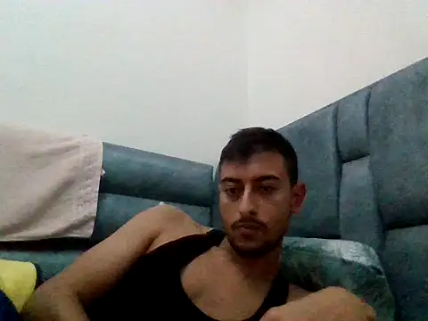 Snapshot of abrayus chatting on 01.24.25 abrayus online show from 01.24.25