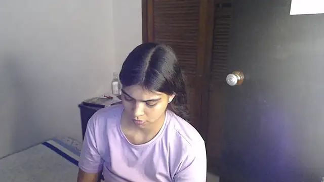 Snapshot of Pocahontas_Princess_ chatting on 09.17.25 Pocahontas Princess online show from 09.17.25