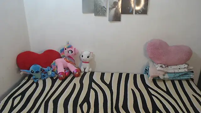 Snapshot of Pocahontas_Princess_ chatting on 09.22.25 Pocahontas Princess online show from 09.22.25