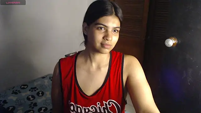 Snapshot of Pocahontas_Princess_ chatting on 10.05.25 Pocahontas Princess online show from 10.05.25